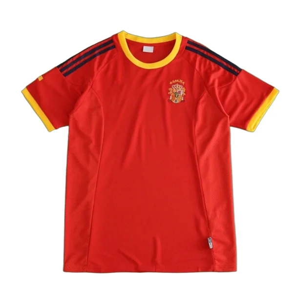 2002 season Spain home retro Fan version