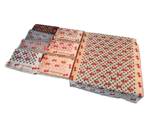 LV Scarf