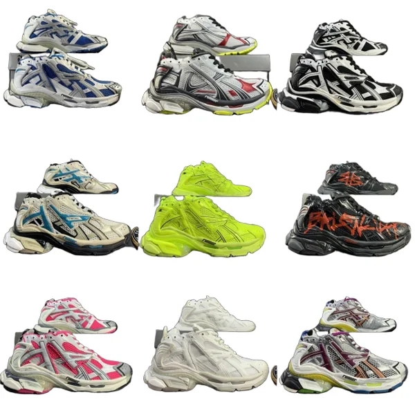 Balenciaga Runner